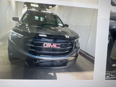 Used 2020 GMC Terrain SLT w/ Preferred Package AWD/4WD image 23