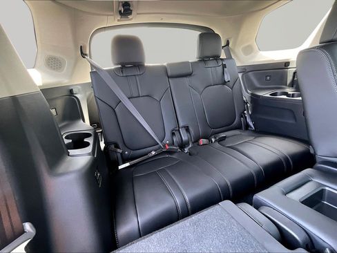 New 2026 Honda Pilot image 21