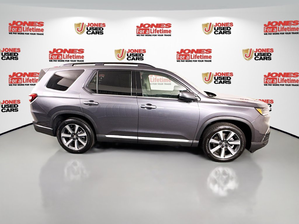 Used 2025 Honda Pilot Elite image 19