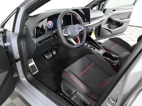 New 2026 Volkswagen GTI SE FWD image 18