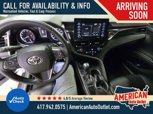 Used 2022 Toyota Camry SE FWD image 5