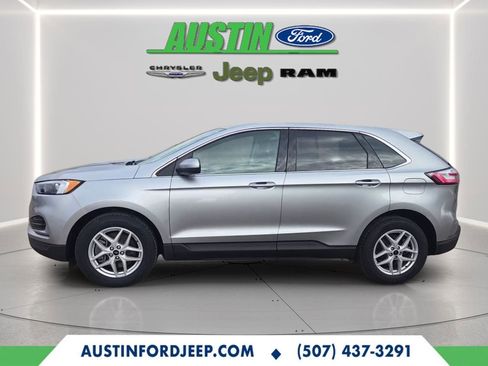 Certified 2024 Ford Edge SEL image 3