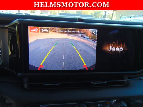 New 2026 Jeep Wrangler Unlimited Rubicon w/ Safety Group image 38