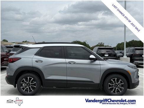 New 2026 Chevrolet TrailBlazer ACTIV w/ Convenience Package FWD image 3
