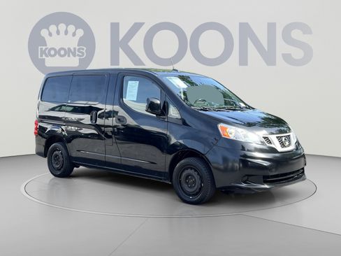 Used 2021 Nissan NV200 SV FWD image 2