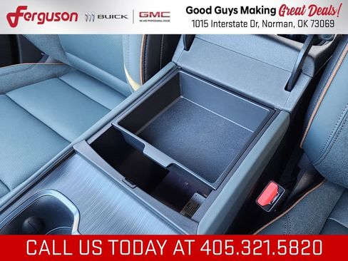 New 2026 GMC Acadia AT4 w/ Super Cruise Package AWD/4WD image 34