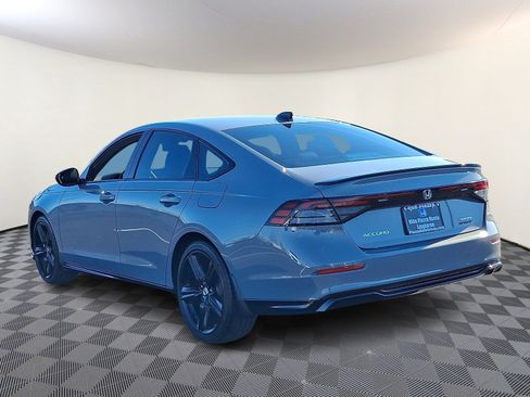 Used 2025 Honda Accord Sport image 5