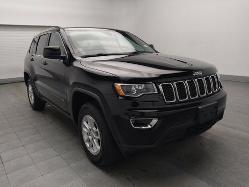 Used 2019 Jeep Grand Cherokee Laredo image 13