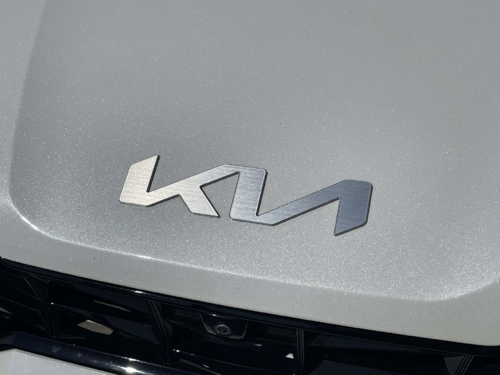 Used 2025 Kia K5 EX FWD image 10