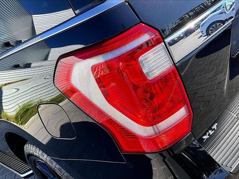 Used 2021 Ford Expedition XLT image 30