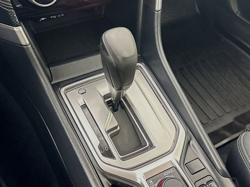 Used 2023 Subaru Forester Premium image 19