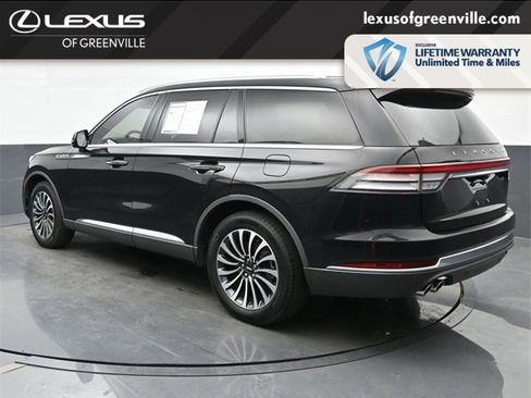 Used 2023 Lincoln Aviator Reserve image 6