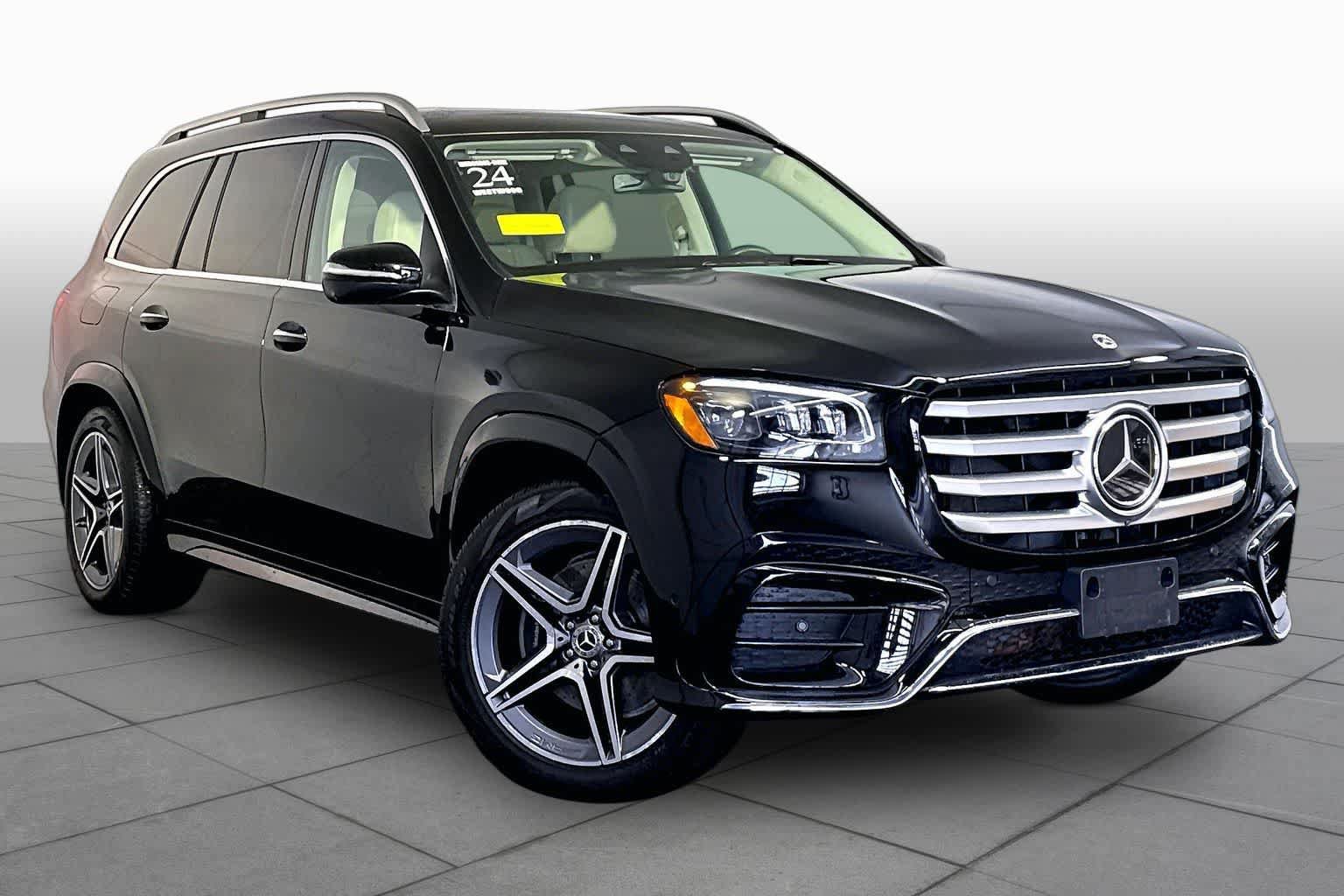 Used 2024 Mercedes-Benz GLS 450 4MATIC image 3