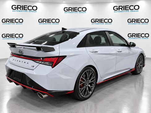 Used 2022 Hyundai Elantra N FWD image 4