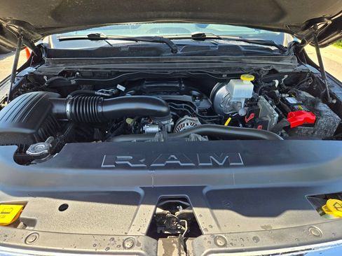 Used 2020 RAM 1500 Laramie AWD/4WD image 31