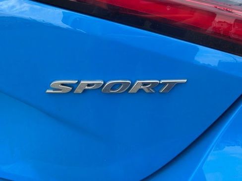 Used 2025 Honda Civic Sport image 8