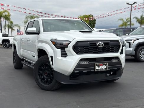 New 2026 Toyota Tacoma TRD Sport AWD/4WD image 2