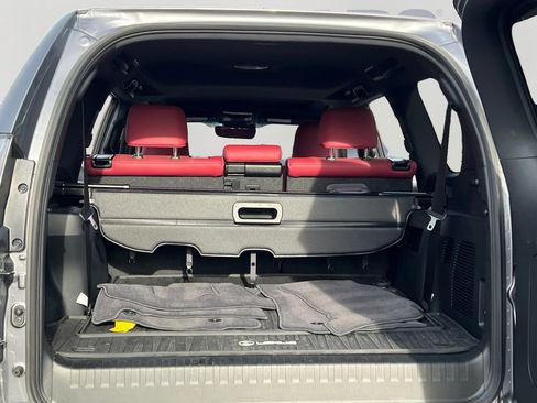 Certified 2023 Lexus GX 460 Premium w/ Premium Package image 10