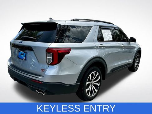 Used 2023 Ford Explorer ST image 6