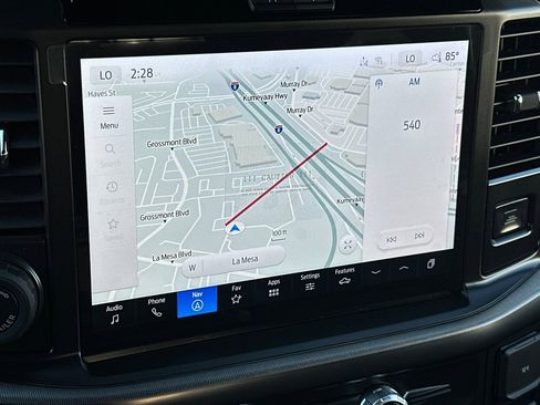 New 2025 Ford F150 Lariat w/ Equipment Group 501A Mid image 17