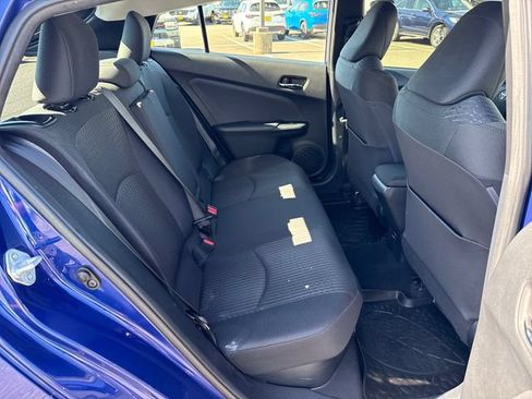 Used 2016 Toyota Prius Two FWD image 10