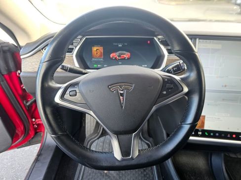 Used 2014 Tesla Model S 60 image 26