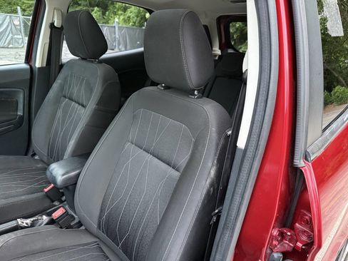 Used 2019 Ford EcoSport SE w/ SE Convenience Package FWD image 35