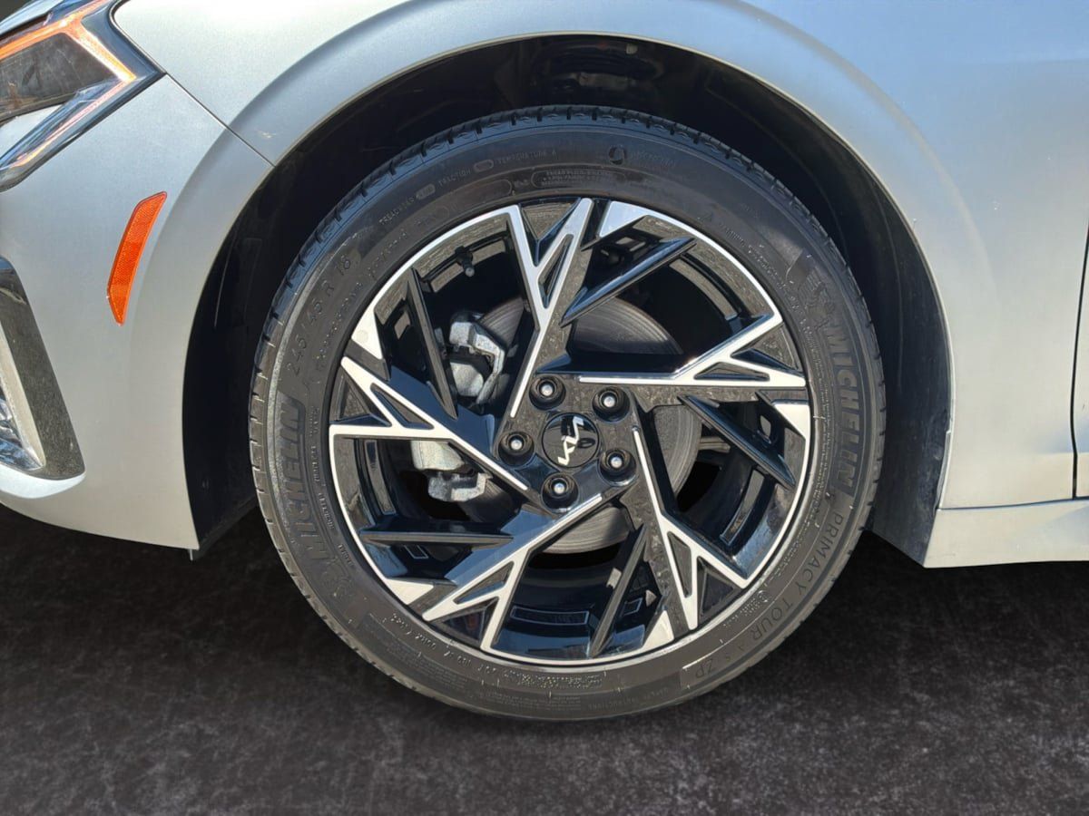 Used 2025 Kia K5 GT-Line FWD image 9