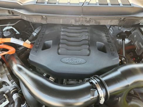 Used 2023 Ford F150 Platinum w/ Equipment Group 701A High AWD/4WD image 32