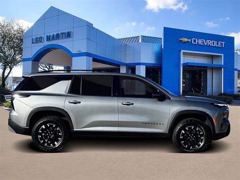 Used 2026 Chevrolet Traverse Z71 w/ Driver Confidence Package image 4