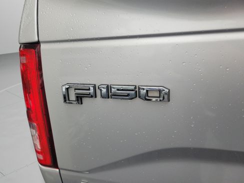 Used 2016 Ford F150 XLT w/ Equipment Group 302A Luxury AWD/4WD image 22