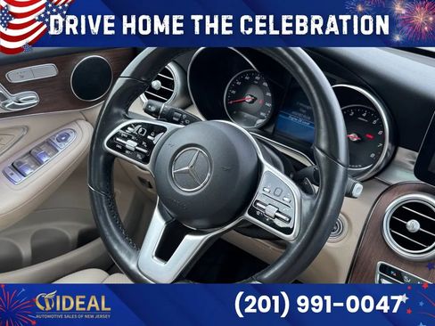 Used 2021 Mercedes-Benz GLC 300 4MATIC image 11