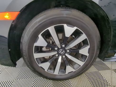 Used 2025 Honda Odyssey EX-L image 16