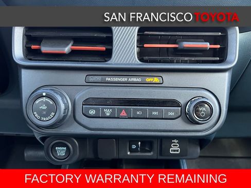 Used 2025 Ford Maverick Lariat image 27