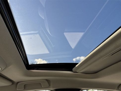 Used 2023 MAZDA MAZDA3 s image 52