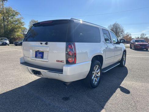Used 2013 GMC Yukon XL Denali image 7