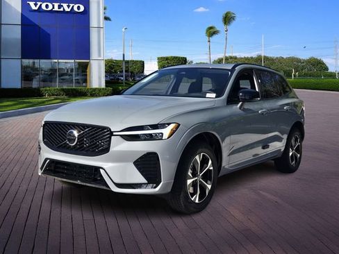 New 2026 Volvo XC60 B5 Core image 3
