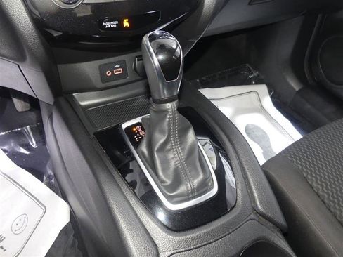 Used 2020 Nissan Rogue Sport S w/ Appearance Package image 38