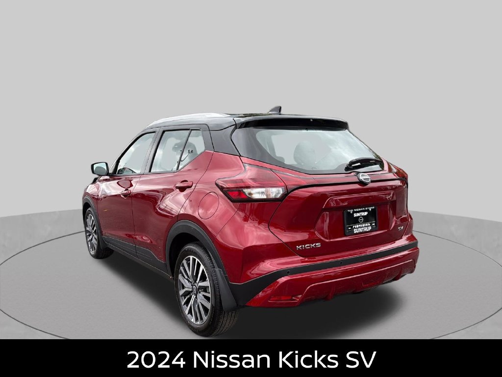 Certified 2024 Nissan Kicks SV FWD image 3