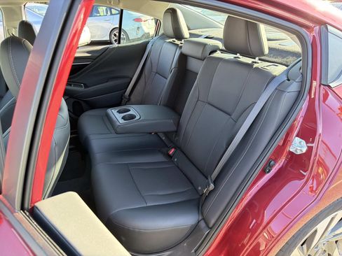 Used 2025 Subaru Legacy Limited AWD/4WD image 14