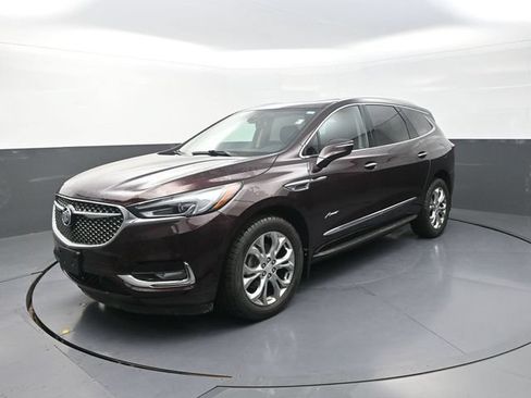 Used 2020 Buick Enclave Avenir w/ Avenir Technology Package AWD/4WD image 3