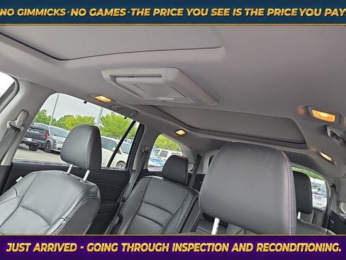 Used 2016 Honda Pilot Elite image 17