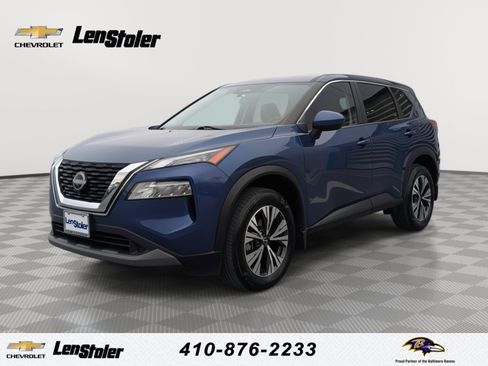 Used 2023 Nissan Rogue SV image 1