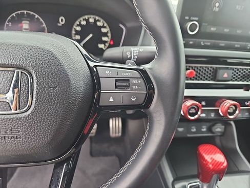 Used 2025 Honda Civic Sport image 19