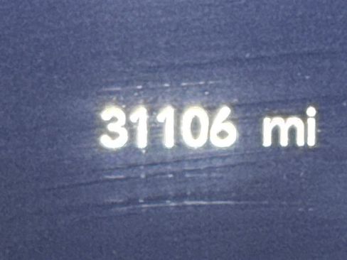 Used 2024 Chrysler Pacifica Limited FWD image 42