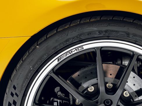 Used 2020 Mercedes-Benz AMG GT R image 35