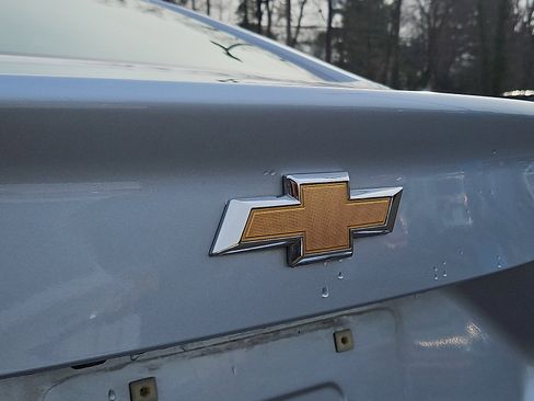 Used 2018 Chevrolet Cruze LT image 28