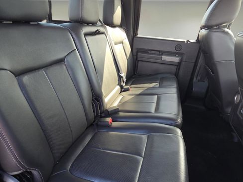 Used 2011 Ford F250 Lariat w/ Lariat Interior Pkg image 47
