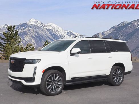Used 2023 Cadillac Escalade Sport Platinum AWD/4WD image 1