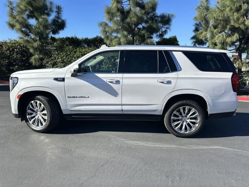 Used 2022 GMC Yukon Denali image 3